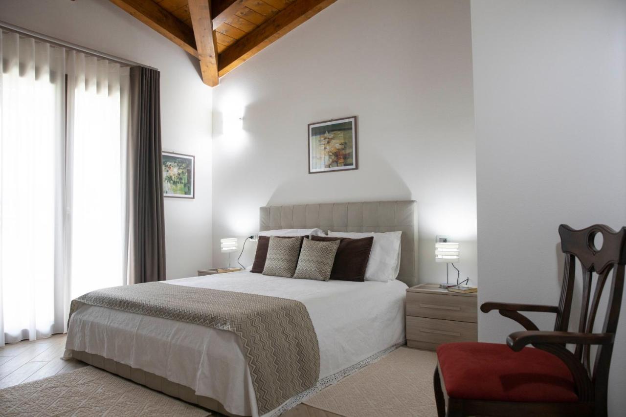 Irilor Luxury B&B Valledoria  Extérieur photo